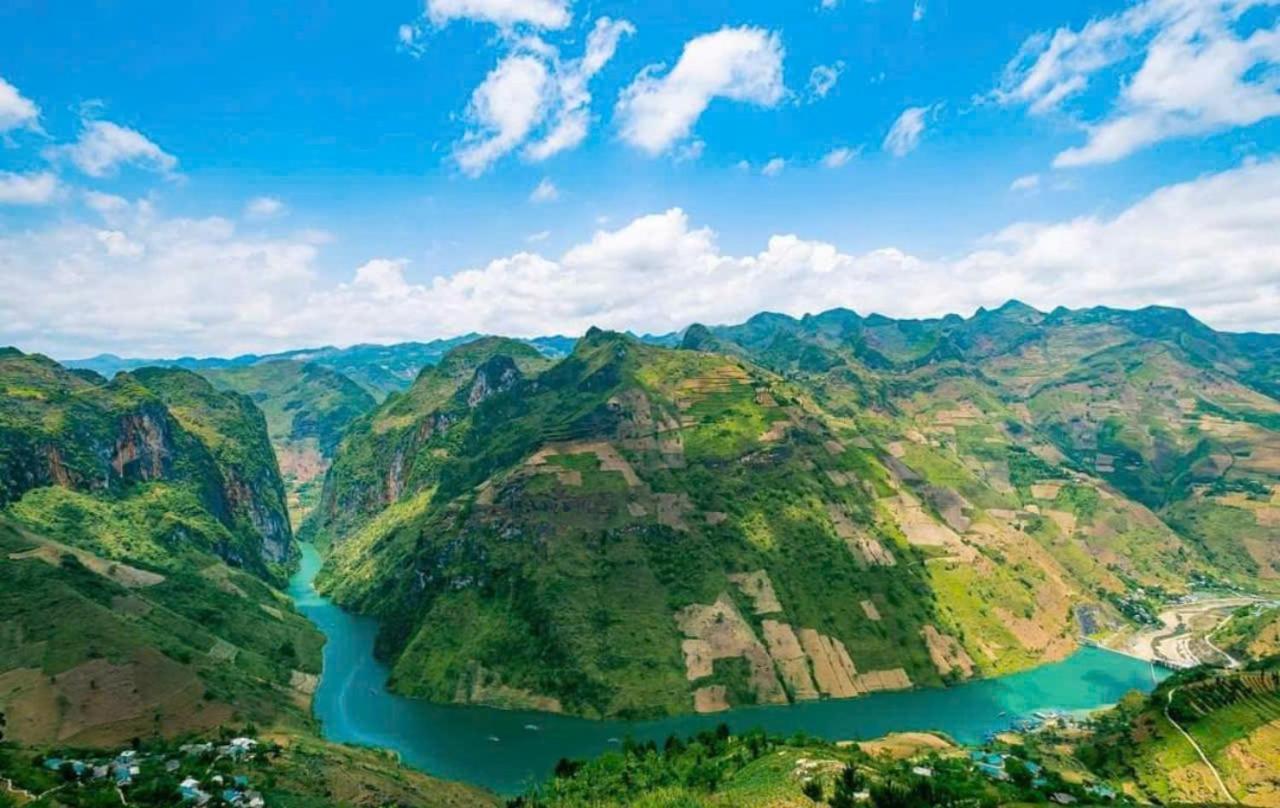 Thuy Anh Hotel Ha Giang Exteriér fotografie