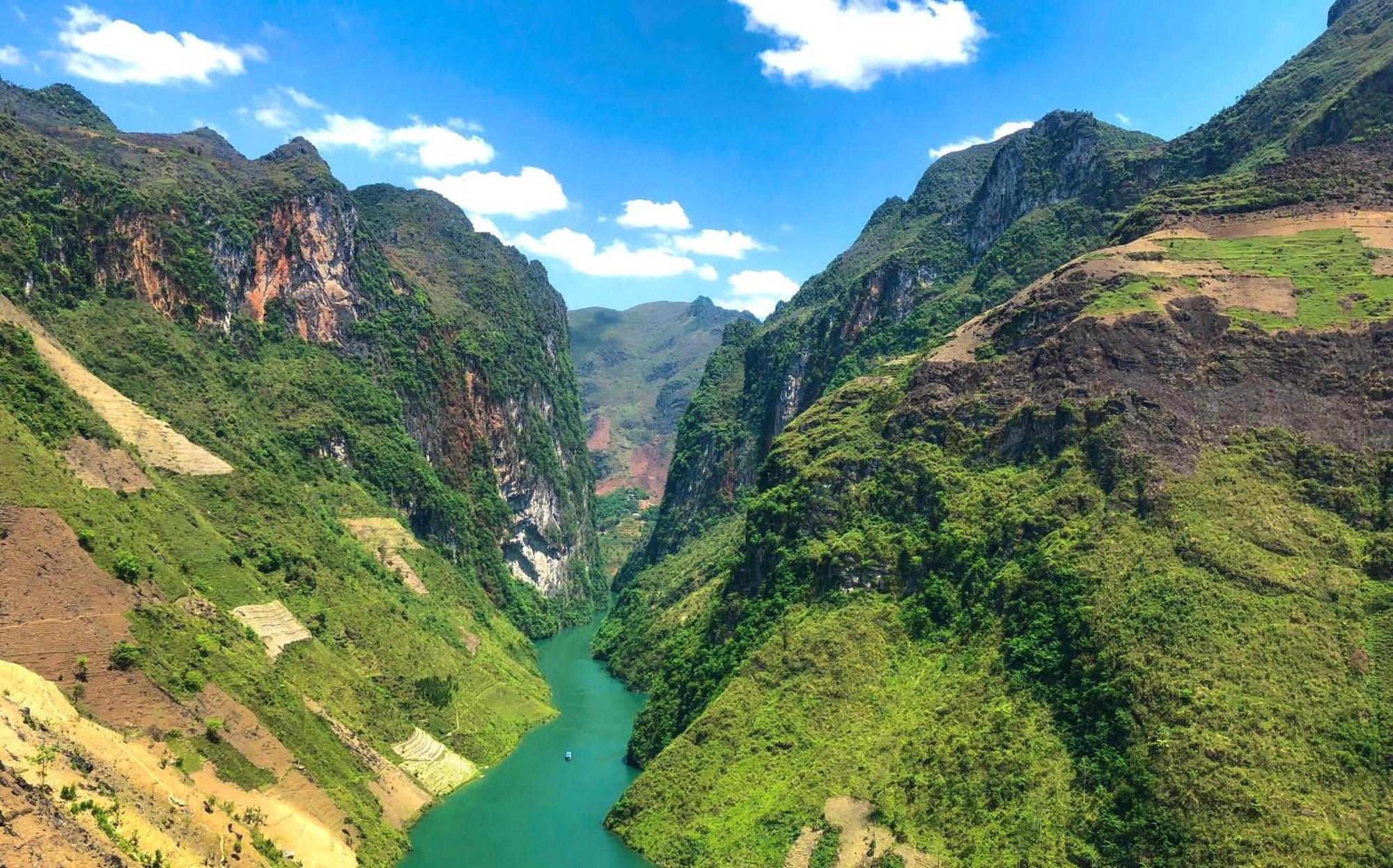 Thuy Anh Hotel Ha Giang Exteriér fotografie